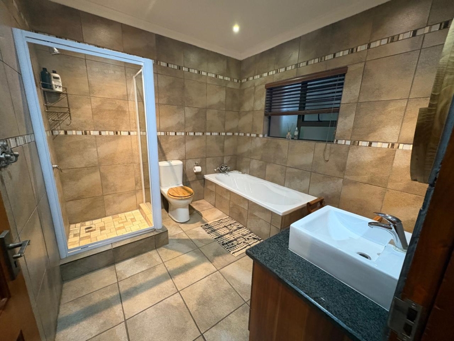 To Let 3 Bedroom Property for Rent in Boschdal North West